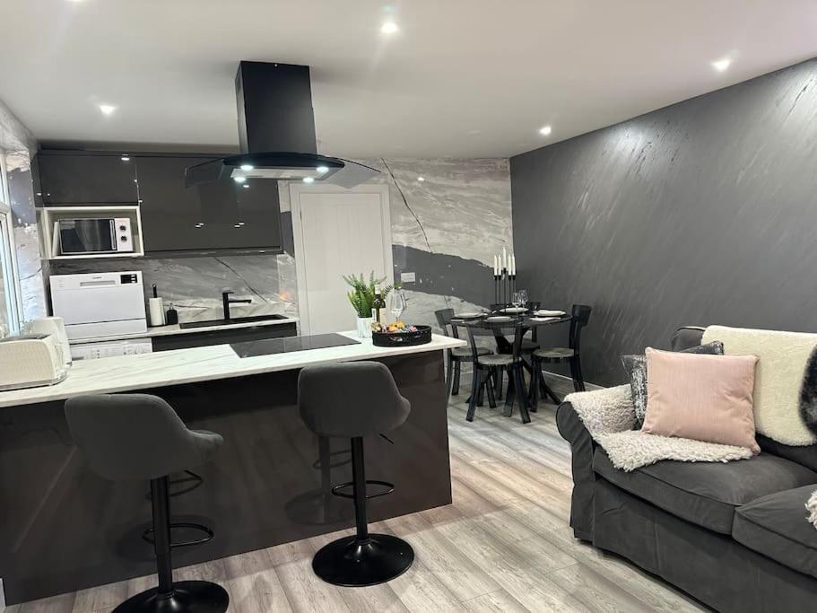 Apartment Luxury 2 Bedroom