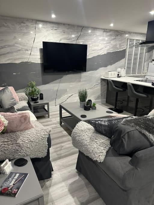 Luxury 2 Bedroom